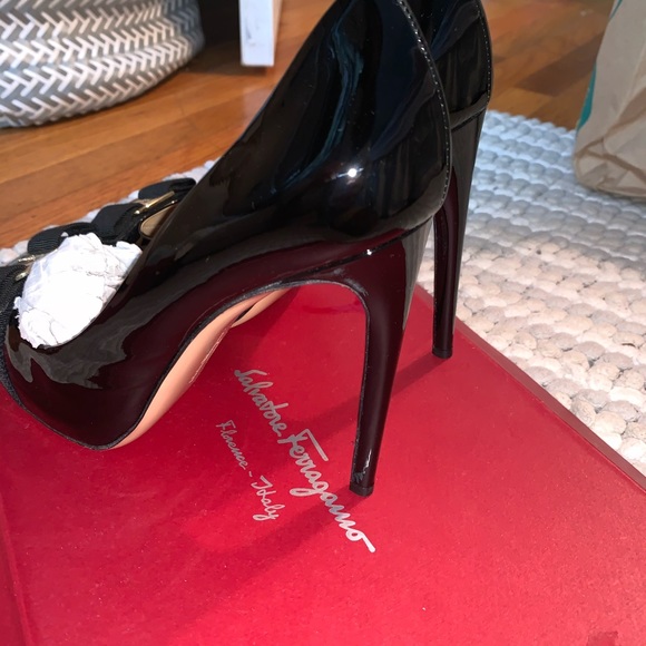 Salvatore Ferragamo “Rilly” Black Patent Heels - Picture 2 of 8
